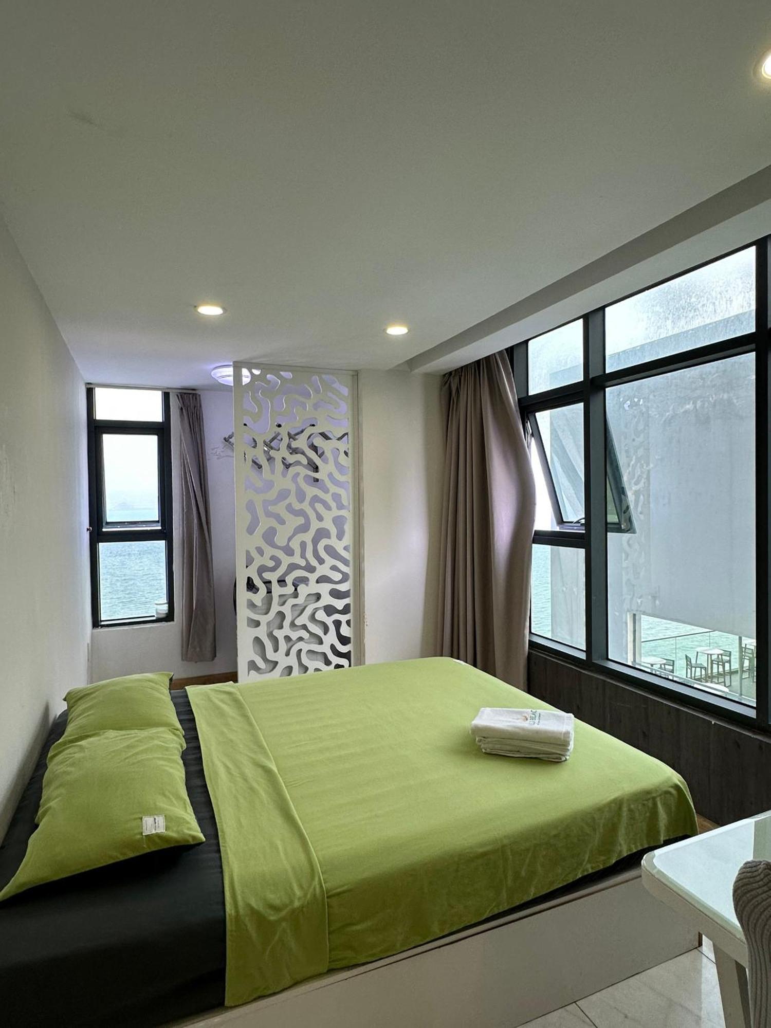 Infinity Sea View Apartment 芽庄 外观 照片